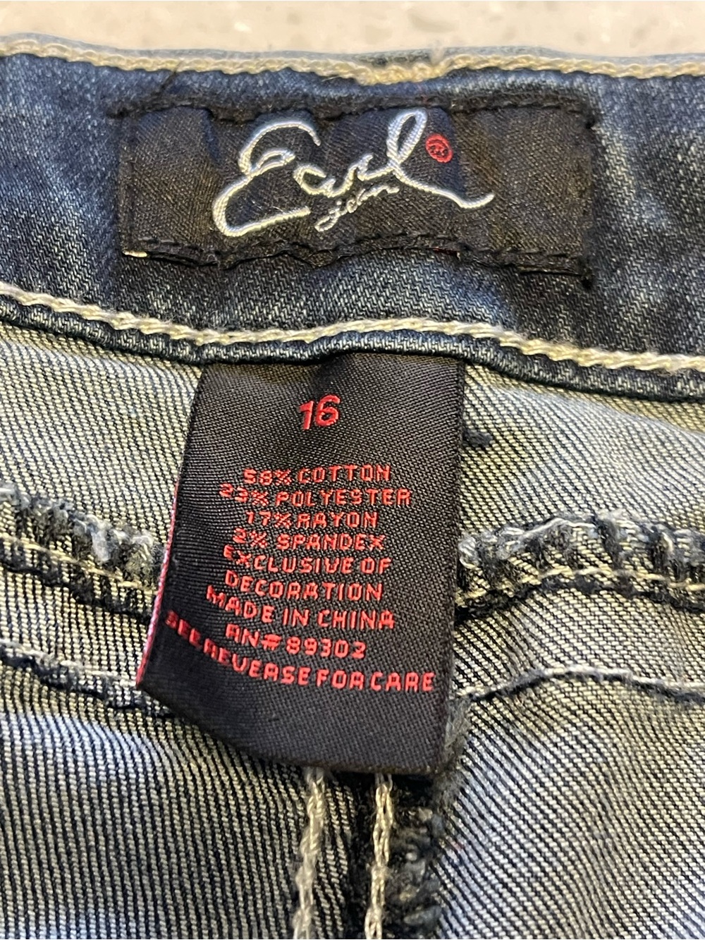 Earl Women’s Slim Boot Jeans Stretch Designer with Pocket Embellishments Sz 16 - Picture 10 of 12